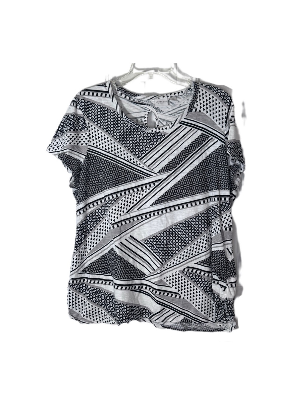 Chico's Black & White Geometric Short Sleeve Tee